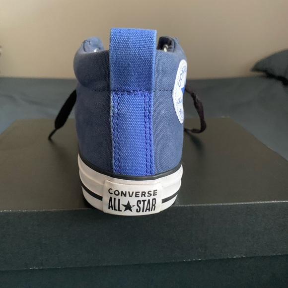Kid’s Converse - Picture 4 of 10